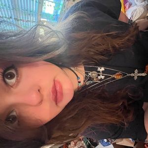 Meet your Posher, Sara-kate